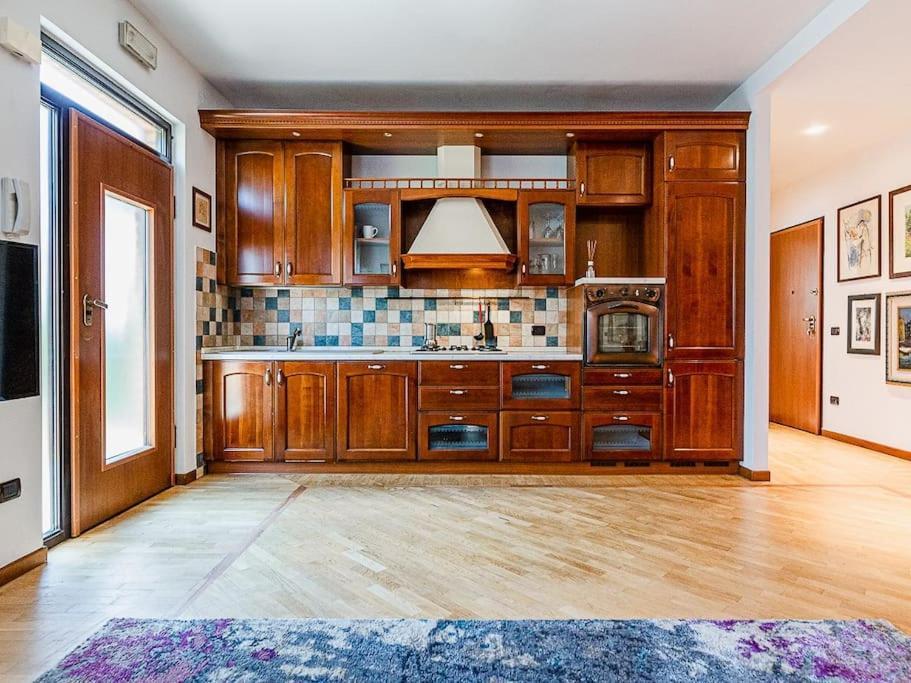 *Vivere In Arte* Near Theairport Povegliano Veronese ภายนอก รูปภาพ